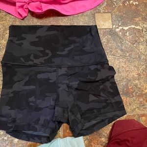 Lululemon align shorts. Black camo. Size 4. 4” inseam.